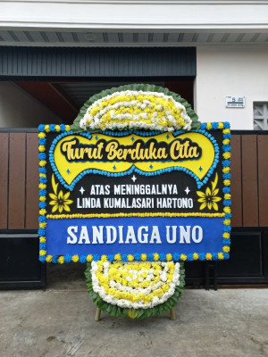 Papan Bunga Duka di Karang Tanjung